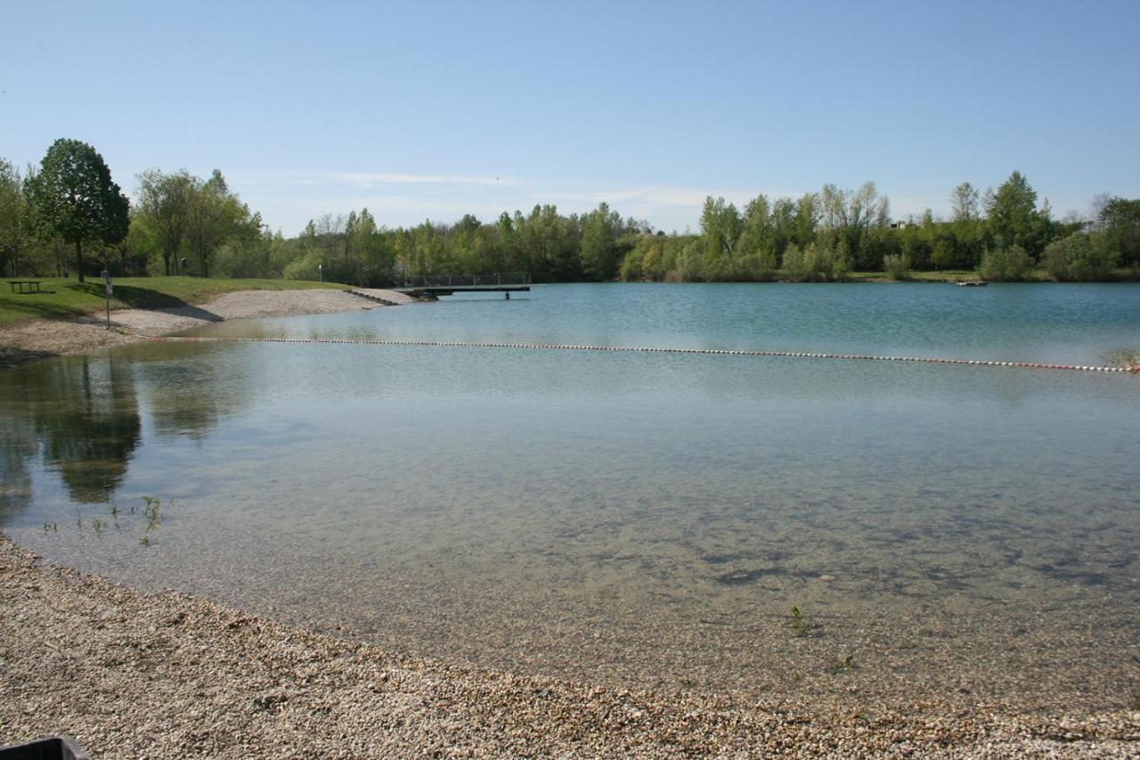 Privatzimmer und Ferienwohnungen Leeb Persenbeug Exterior foto